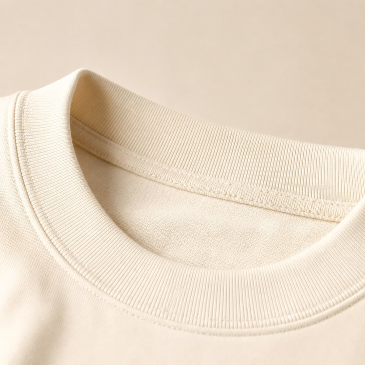 Close-up of the ribbed crewneck collar